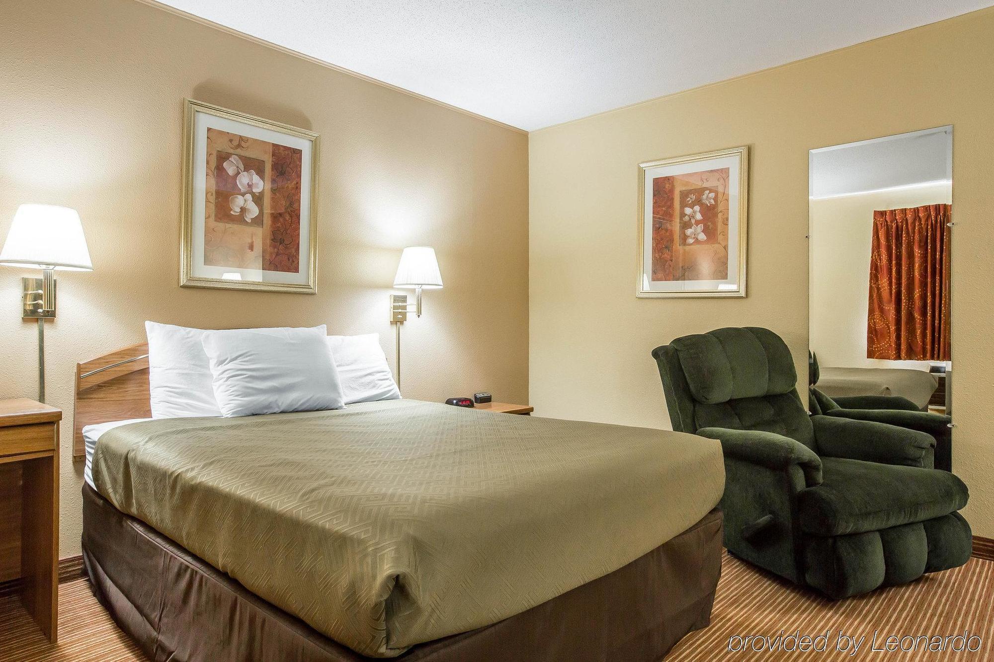 Surestay By Best Western Massena Εξωτερικό φωτογραφία