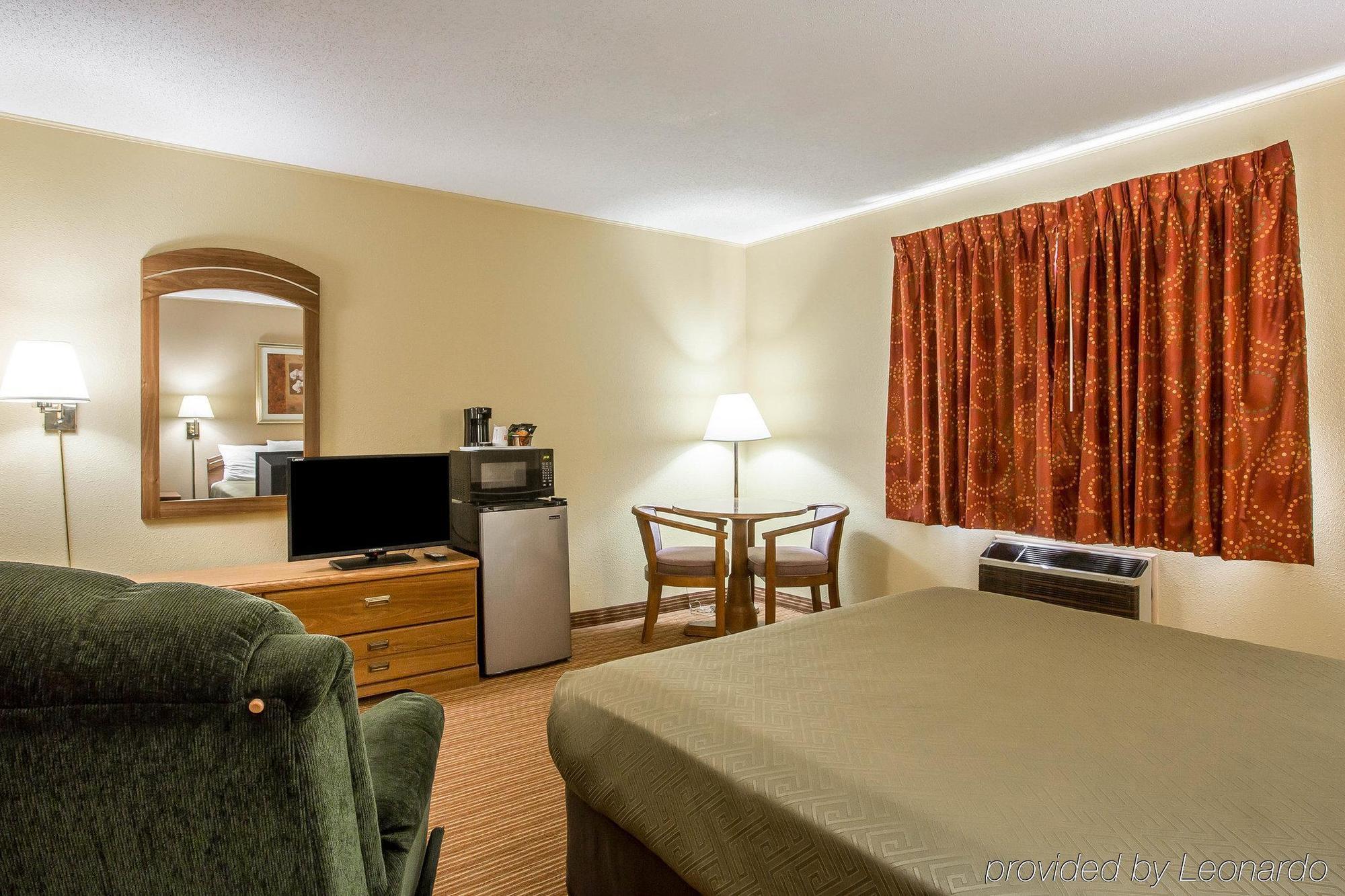 Surestay By Best Western Massena Εξωτερικό φωτογραφία