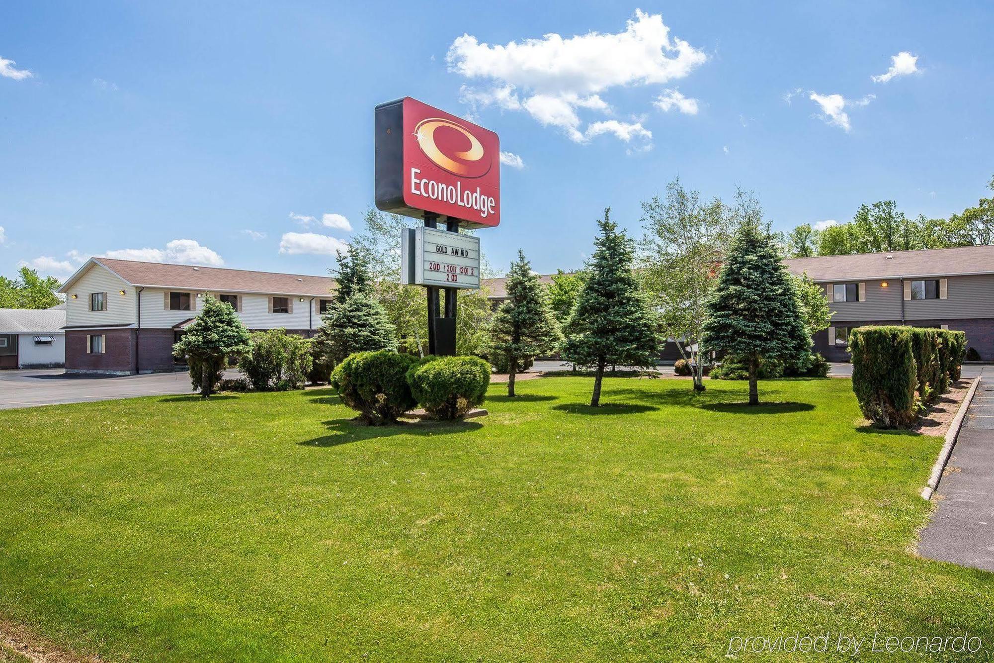 Surestay By Best Western Massena Εξωτερικό φωτογραφία