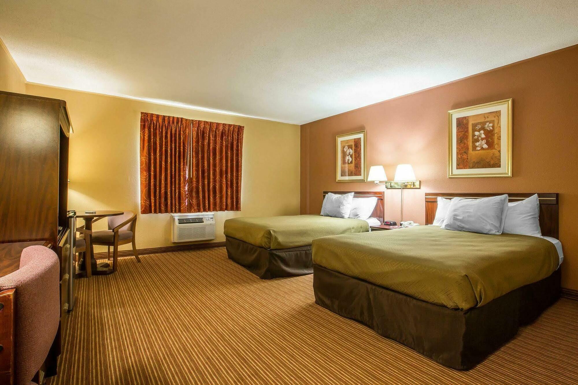 Surestay By Best Western Massena Εξωτερικό φωτογραφία